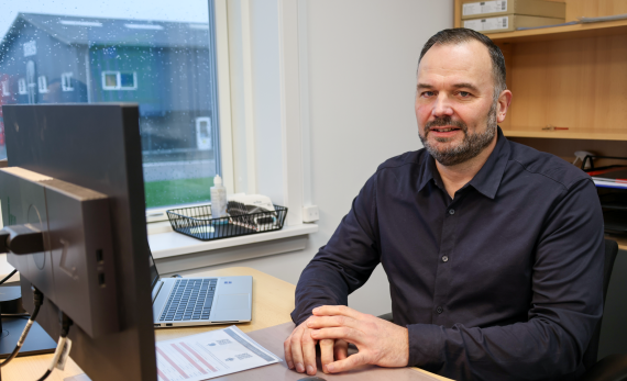 Jesper Brorsen, EMS's new product specialist